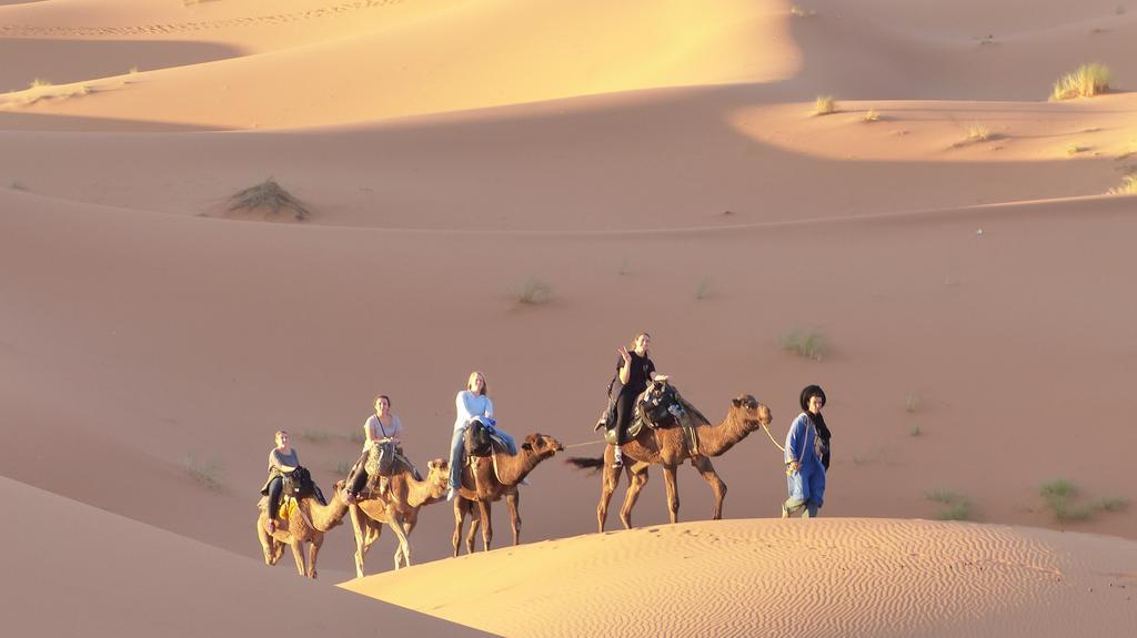 Luxury Camp Camelhouse 호텔 메르주가 외부 사진
